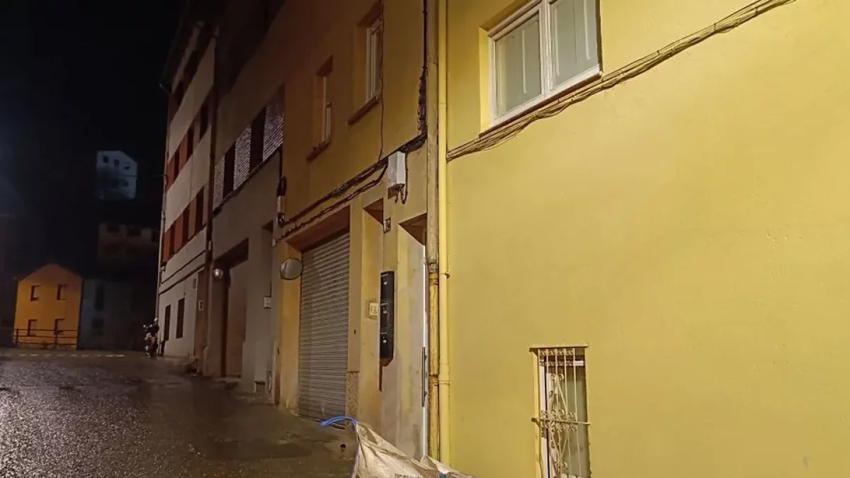 L’incident es va produir al número 12 del carrer Costa Carreus. - C.SANS