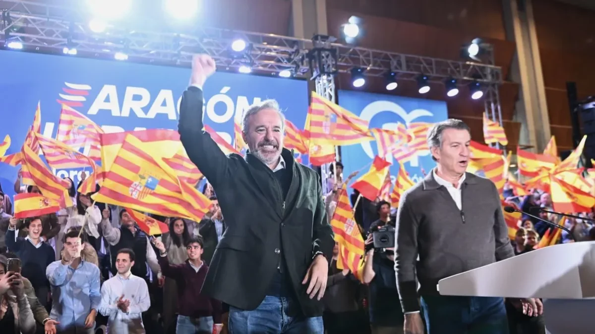 Azcón recibió ayer el apoyo de Feijóo en el cierre de campaña. - EUROPA PRESS