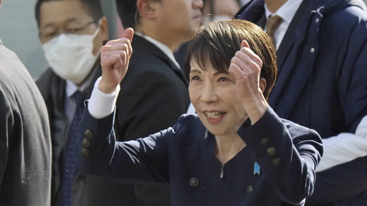 La primera ministra Takaichi celebra els resultats electorals. - KENTO NARA/EUROPA PRESS