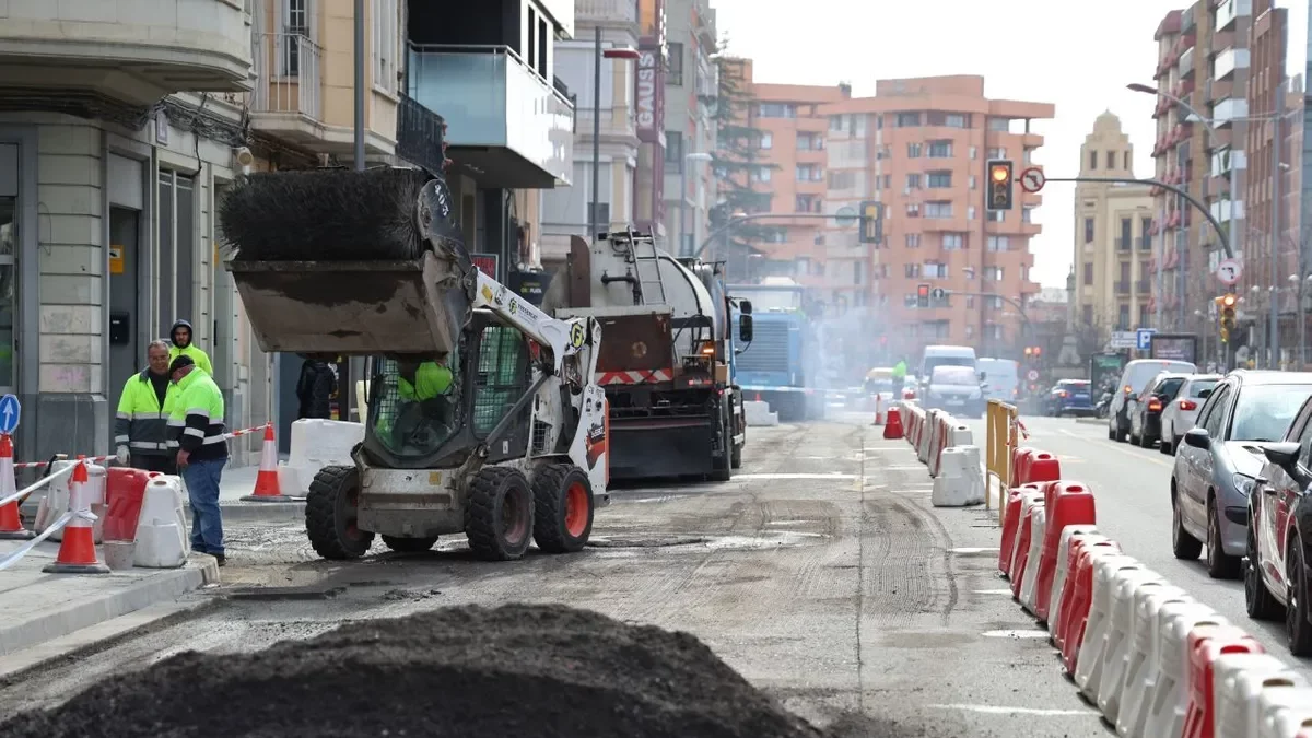 Restricciones de tráfico por el asfaltado de Balmes y Rovira Roure - AMADO FORROLLA