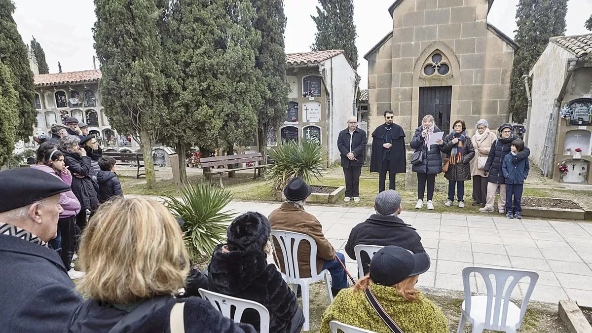 El cementerio municipal, punto final de la marcha, en la edición de 2025. - SEGRE