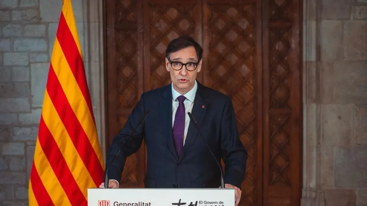 El president de la Generalitat, Salvador Illa, durant la seua declaració institucional al Palau. - ACN/GOVERN
