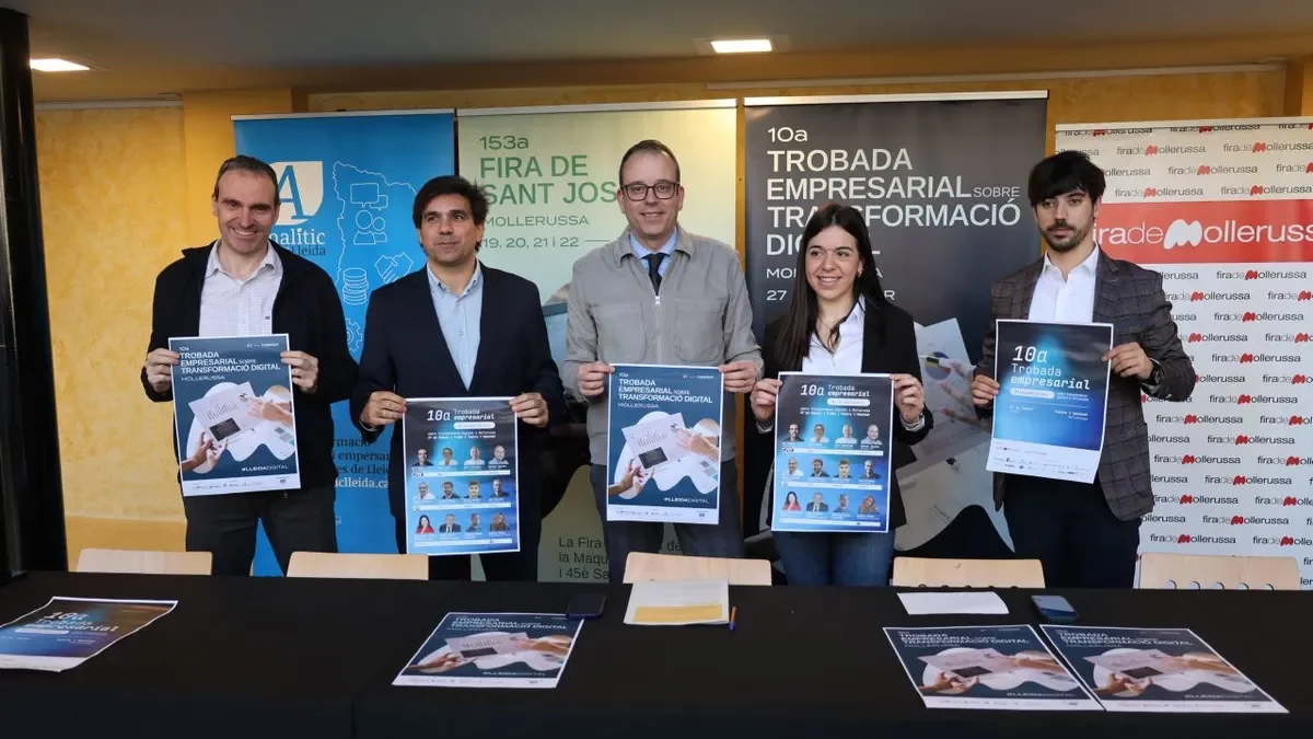 La presentación de las jornadas en L’Amistat. - J.GÓMEZ