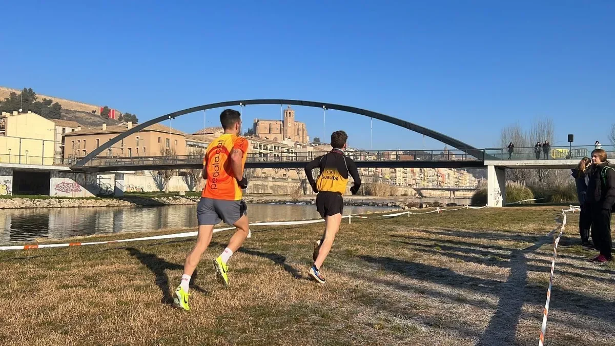 Se iba a disputar por la margen izquierda de la canalización.