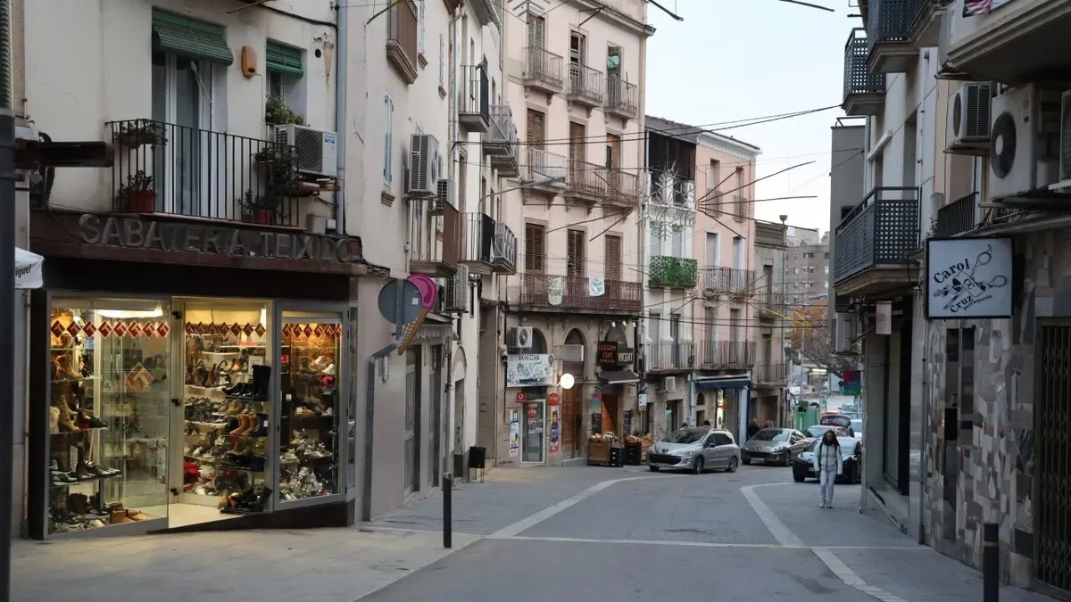 Zona comercial al centre urbà de les Borges Blanques. - AMADO FORROLLA