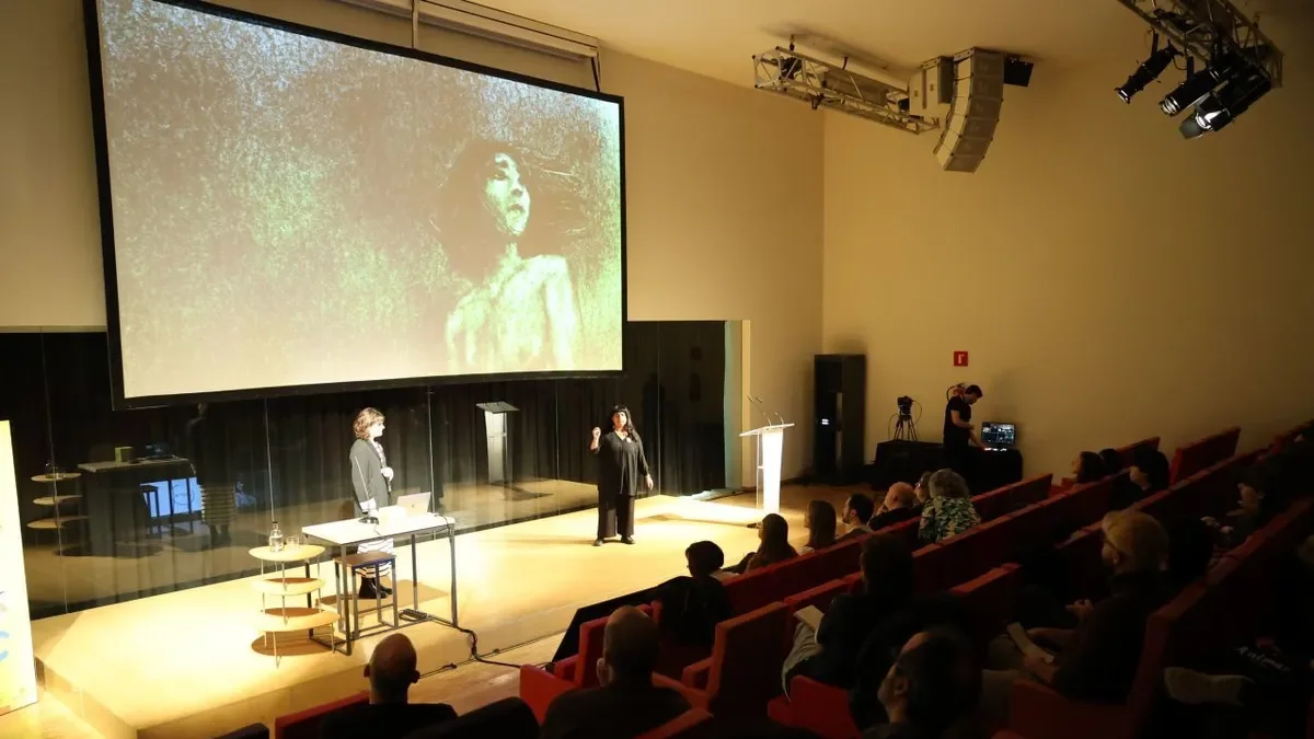 Una de las proyecciones de la sección ‘Incubator’, de presentación de proyectos audiovisuales ante un panel de profesionales. - AMADO FORROLLA