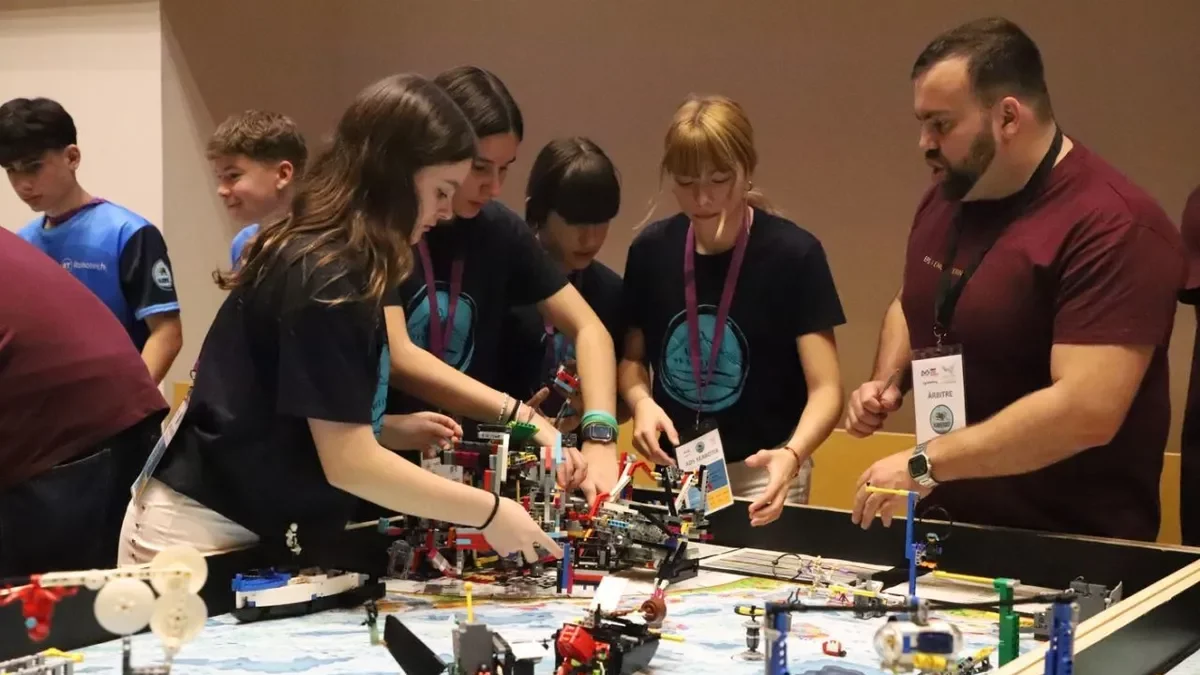 La robòtica de Lego, a Lleida TV - MAGDALENA ALTISENT