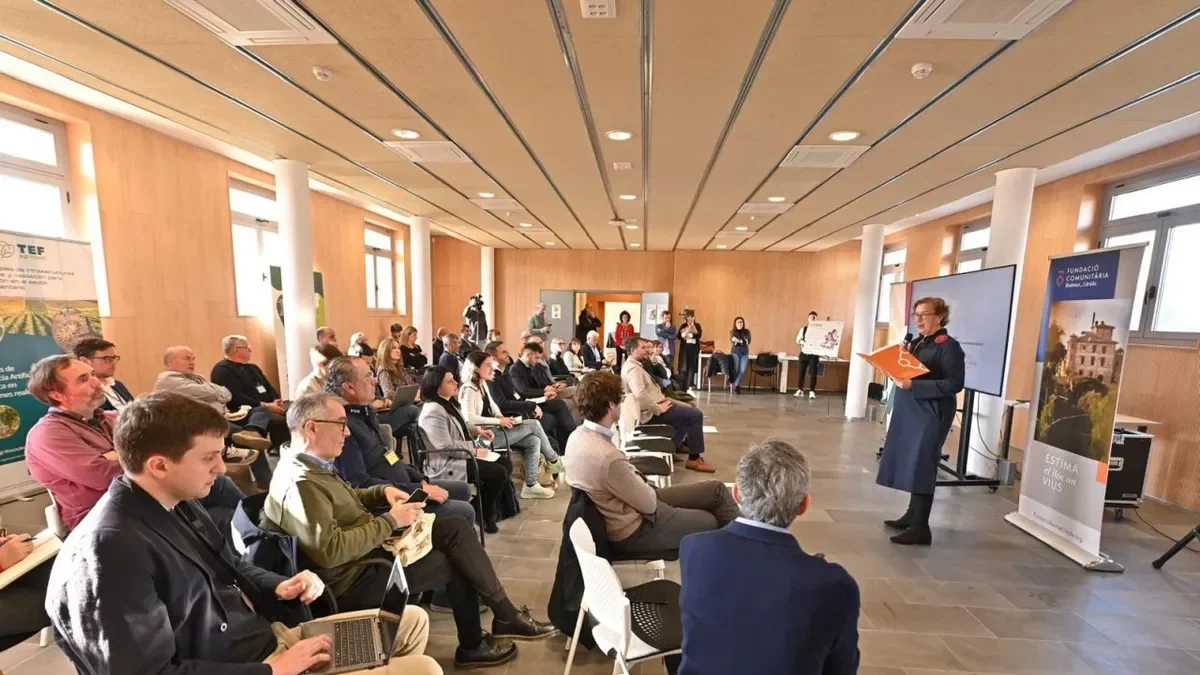 Cerca de 50 entidades del sector se reunieron ayer en el parque Agrobiotech de Lleida. - FUNDACIÓ COMUNITÀRIA RAIMAT LLEIDA