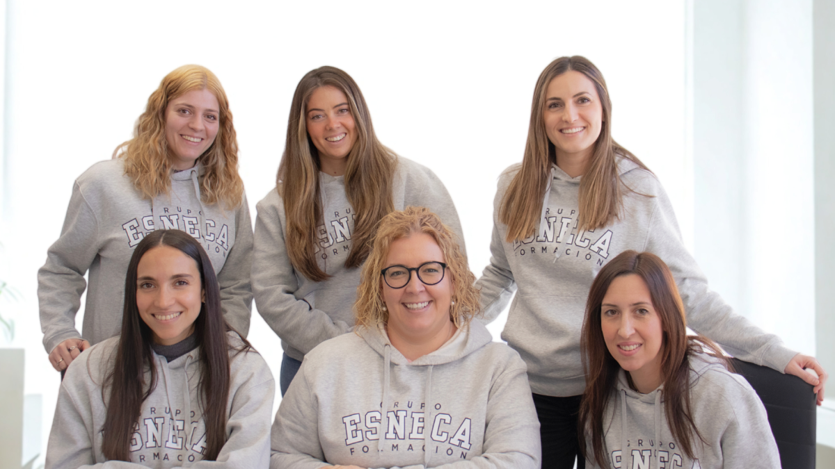 A la imatge, d’esquerra a dreta: Ana Lafita, Queralt Ariño, Sara Giné, Pamela Riofrío, Montse Pere i Anna Colomina, responsables de Comercial LatAm, SEM, Màrqueting, Comercial Espanya, Finances i Operacions, respectivament.