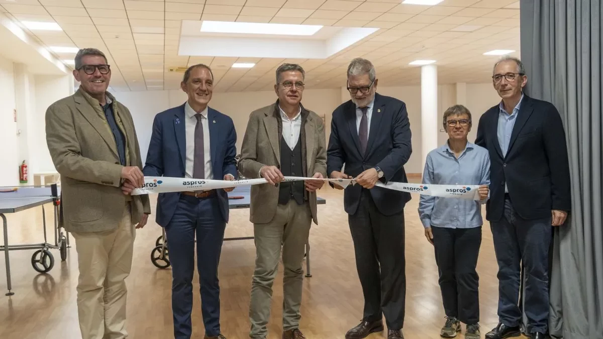 Un moment de la inauguració ahir de l’espai ‘Som i Serem’ de la Fundació Aspros. - PAU PASCUAL PRAT