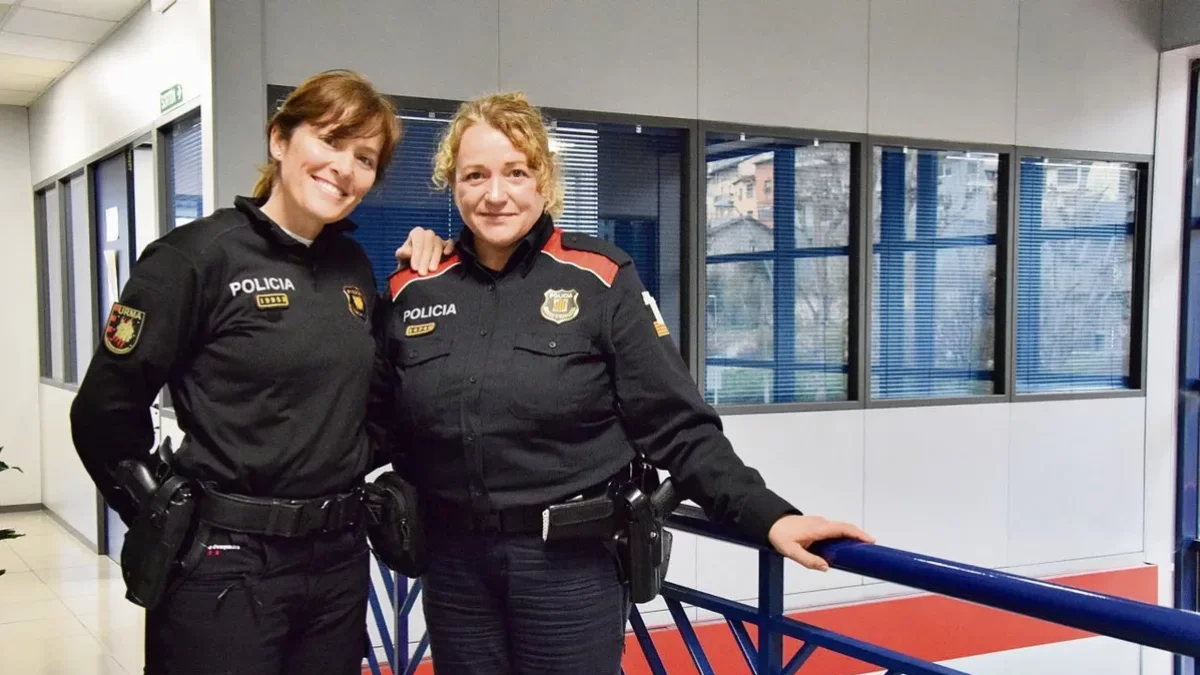 Nuria Garcia i Neus Juvillà, aquesta setmana a la comissaria de la Seu. - C. SANS