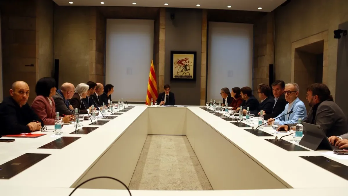 Un moment de la reunió extraordinària feta ahir del Consell del Diàleg Social. - ACN