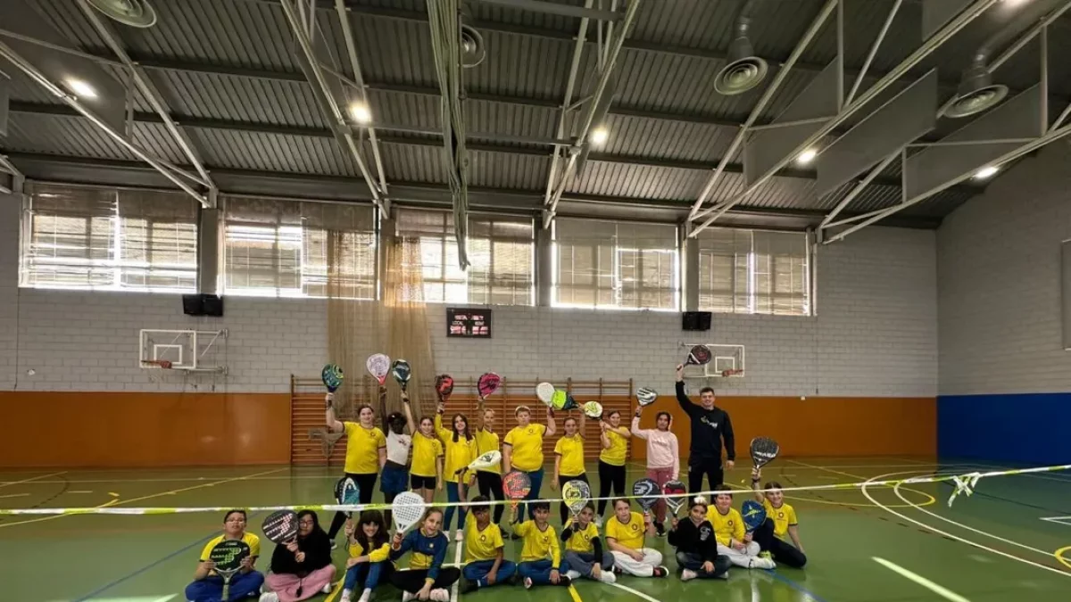 El Padel Indoor s’atansa a les escoles - PADEL INDOOR