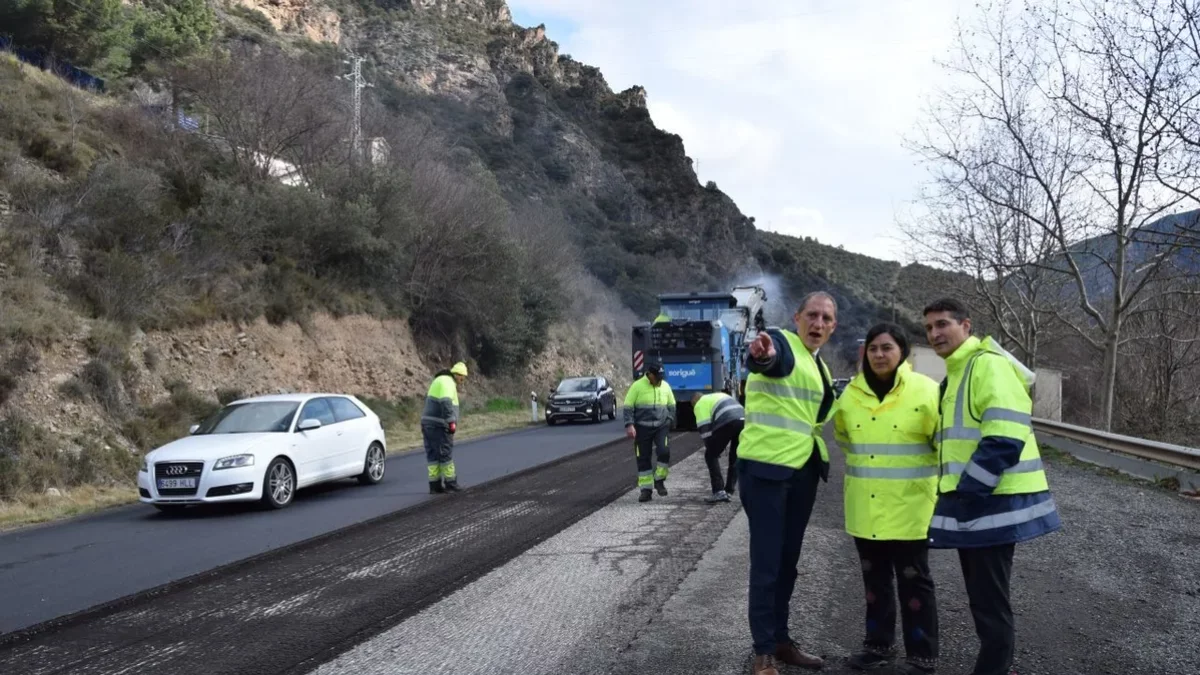 José Crespín va comprovar ahir l’avenç dels treballs. - C.SANS