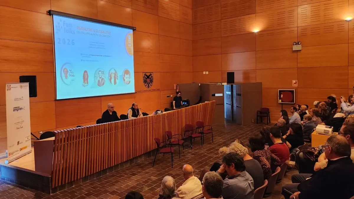 El inicio de la jornada Fem Talks 2026. - E. A. P
