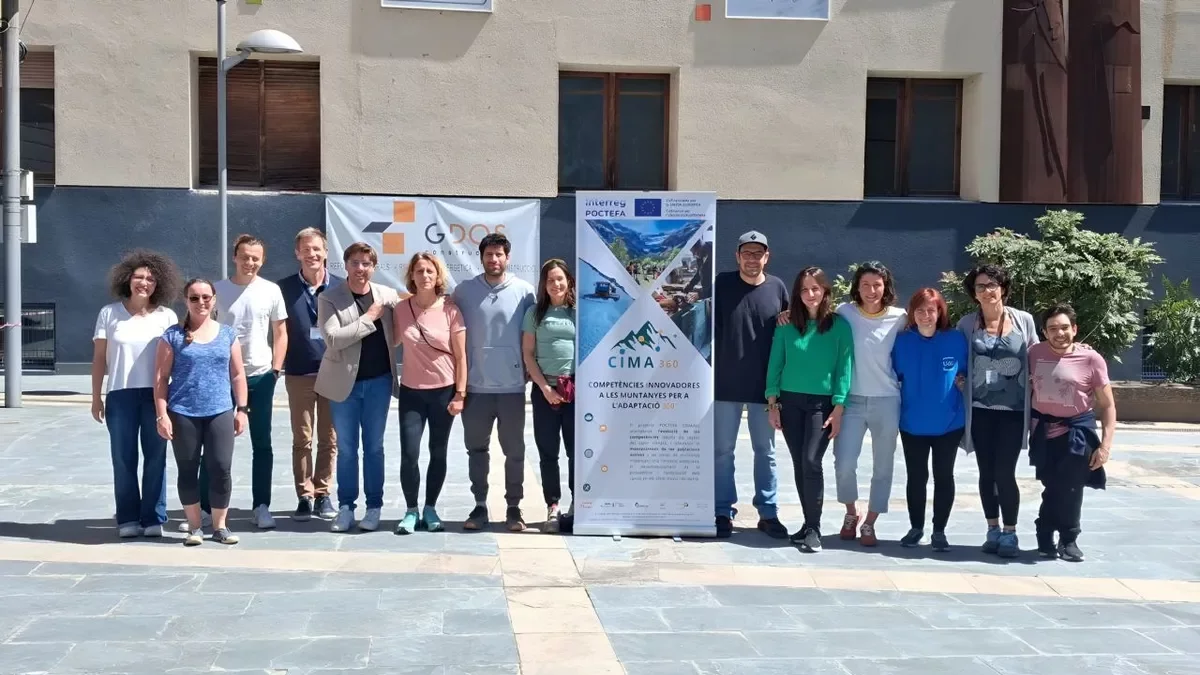 Foto de grupo de los participantes en este proyecto europeo transfronterizo. - INEFC