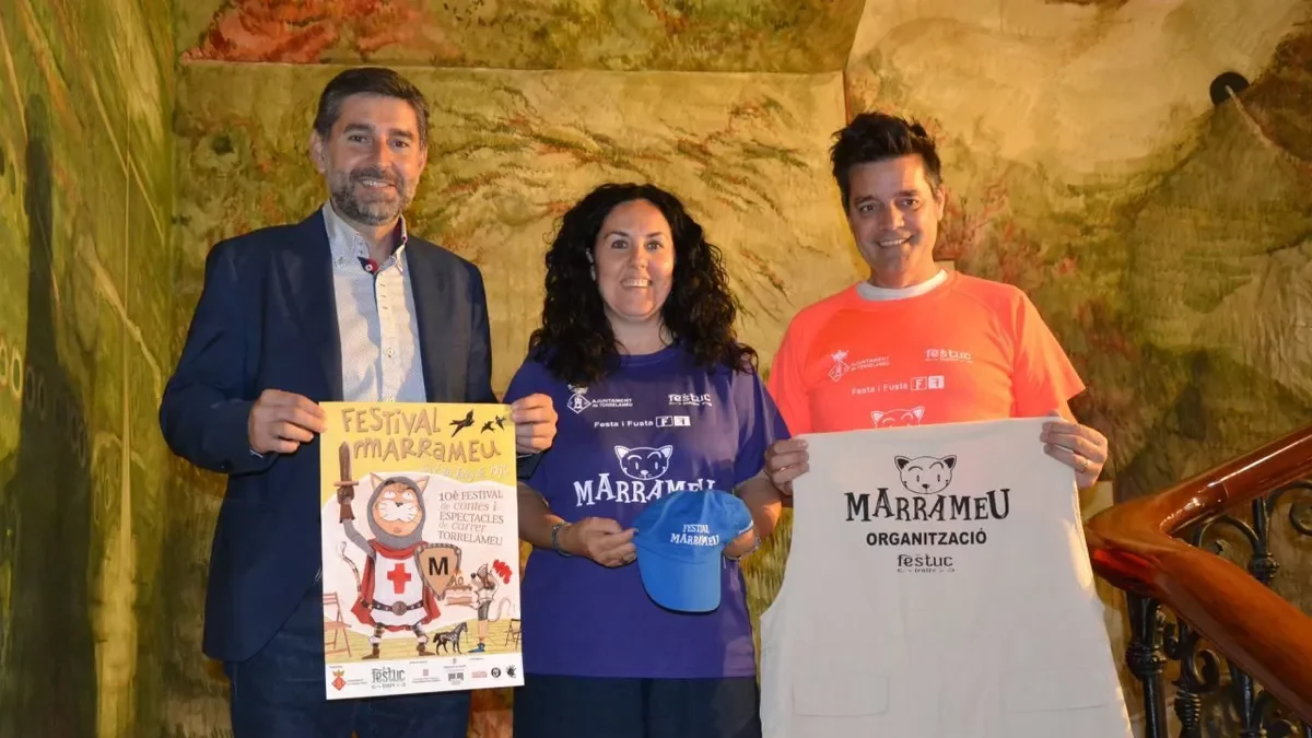 Òscar Martínez junto a Imma Carrascós y Pere Pàmpols. - DIPUTACIÓ DE LLEIDA