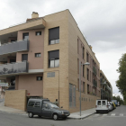 Imagen de archivo del bloque de viviendas en la calle Santiago Rusiñol de Les Borges Blanques.