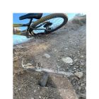 Una trampa per a ciclistes trobada a Corbins.