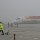 El avión de Air Nostrum entre Lleida y Palma fue el único de los cinco vuelos programados que pudo operar ayer en Alguaire.
