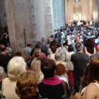 La catedral de Santa Maria de La Seu d’Urgell quedó pequeña y muchas personas tuvieron que quedarse fuera en la calle.