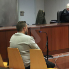 El acusado durante la celebración del juicio al Audiencia provincial de Lérida.