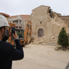 L’església de Rosselló enfonsada fa un any.