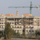 Una construcció de pisos a Lleida.