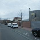 Vista de la fachada de la vivienda afectada, situada en la urbanización Vila Montcada. 