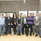 Los representantes de los municipios afectados, ayer en Lleida.