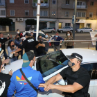 Orvepard i els pro residència no van anar a la reunió i una minoria va bloquejar el cotxe de Pueyo a la sortida de la Llotja