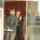 El director del Museu, Josep Giralt, recibió a los representantes del Consorci que asistieron a la reunión.