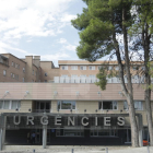 L'entrada a Urgències de l'hospital Arnau de Vilanova de Lleida.