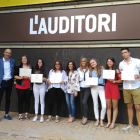 Los alumnos de Lestonnac distinguidos por su calificación en las PAU, el viernes en Barcelona. 