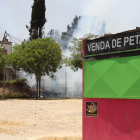 Al camí de la Creu, a l'altura de l'església de Montserrat.