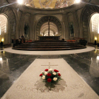El interior de la basílica del Valle de los Caídos.