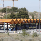 El peaje de la autopista AP-2 en Lleida ciudad. 