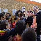 El president de la Generalitat, Quim Torra, ayer, durante su visita a un colegio en Roda de Ter.