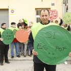 Imatge d'arxiu d'una protesta de la PAH per aturar un desnonament.