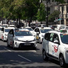 Aturada de 2 hores i marxa lenta dels taxistes de Lleida per la vaga del sector