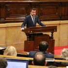 El presidente de la Generalitat, Pere Aragonès, interviniendo en el pleno específico sobre salud mental.
