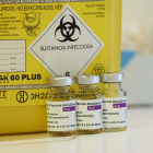 Varios viales con la vacuna de AstraZeneca