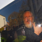 El fundador de WikiLeaks, Julian Assange, després de la seua detenció
