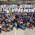 L’acció organitzada per la Fapac al col·legi Pardinyes per reivindicar l’escola pública.