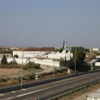 Vista general del Club Venus, situado en la N-II en el término municipal de Soses. 