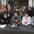 Cargos de ERC y ediles republicanos de 46 municipios, ayer en la firma del manifiesto de Montoliu.