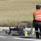 Un ciclista murió el pasado 10 de junio después de ser atropellado por un vehículo en el término municipal d'Erice de Iza, en Navarra.