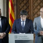 Junqueras, Puigdemont y Romeva en la rueda de prensa tras conocerse la sentencia del 9N.
