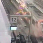 VÍDEO. Imatges de la càmera de seguretat de l'accident de tren de Barcelona
