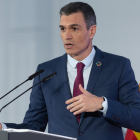 El presidente del Gobierno, Pedro Sánchez, comparece en rueda de prensa este martes tras el último Consejo de Ministros.